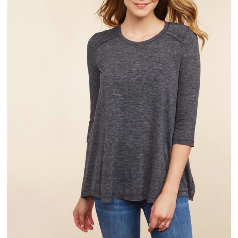 Bundle of two nursing sweaters